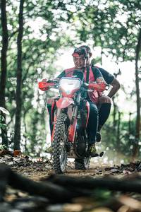 BIB: 
                            <button type="button" onclick="openModal(25826787)" class="btn btn-primary btn-sm float-right btn-popup" data-toggle="modal" data-target=".modal-high-quality">
                        <i class="fas fa-shopping-cart"></i> Add to Cart
                    </button>
                                            <button type="button" onclick="isThisMe(25826787, true)" class="btn btn-success btn-sm float-right btn-popup btn-isme hidden" data-toggle="tooltip" data-placement="bottom" title="นี่คือรูปของคุณใช่ไหม คลิกที่นี่เพื่อเอาเข้าอัลบั้ม">
                        <i class="fas fa-plus"></i> Add to album
                    </button>
                    <button type="button" onclick="isThisMe(25826787, false)" class="btn btn-warning btn-sm float-right btn-popup btn-isnotme hidden">
                        <i class="fas fa-ban"></i> Remove from album
                    </button>